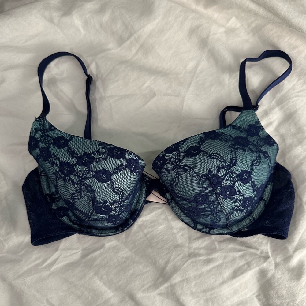 Victoria’s Secret Bra